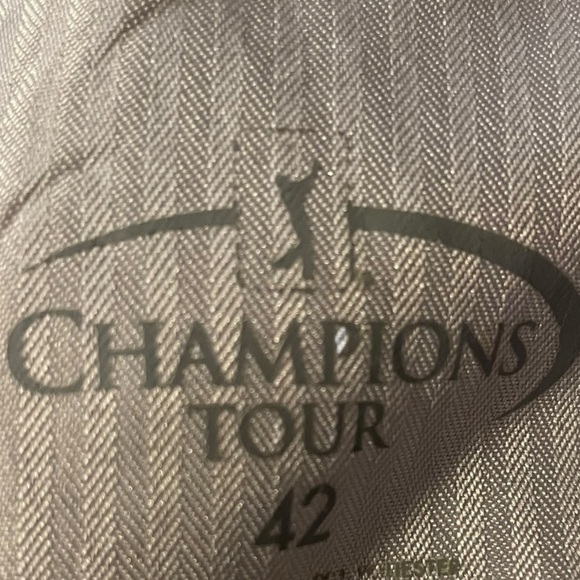 Size 42 Champions Tour Tan Golf Spring Summer Casual belted shorts with pockets - Picture 5 of 6